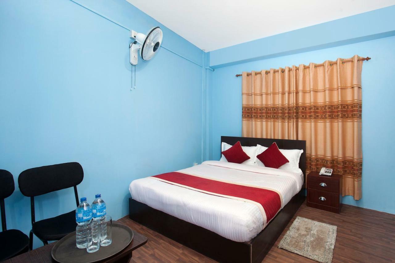 Hotel Crossroads Katmandu Eksteriør billede